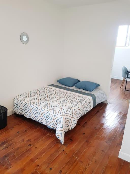 Le Jeanne 4/6 Couchages, Wifi, Sanctuaire Lejlighed Lourdes Eksteriør billede